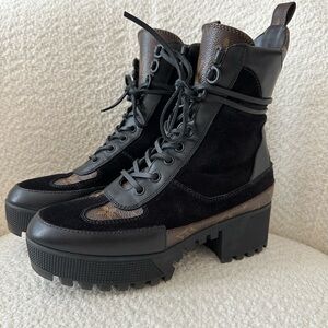 Louis Vuitton Laureate Platform Desert Boots Monogram Canvas & Suede EU 37